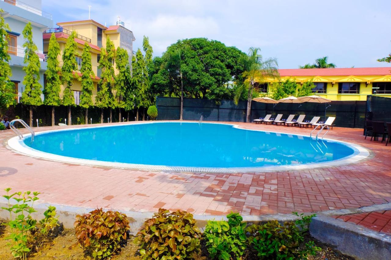 Hotel Nirvana By Luxury International Paklihwa Kültér fotó