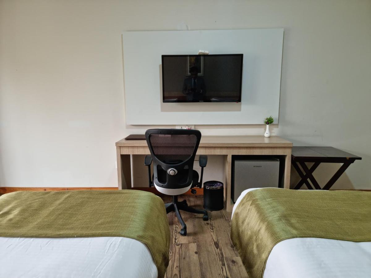 Hotel Nirvana By Luxury International Paklihwa Kültér fotó