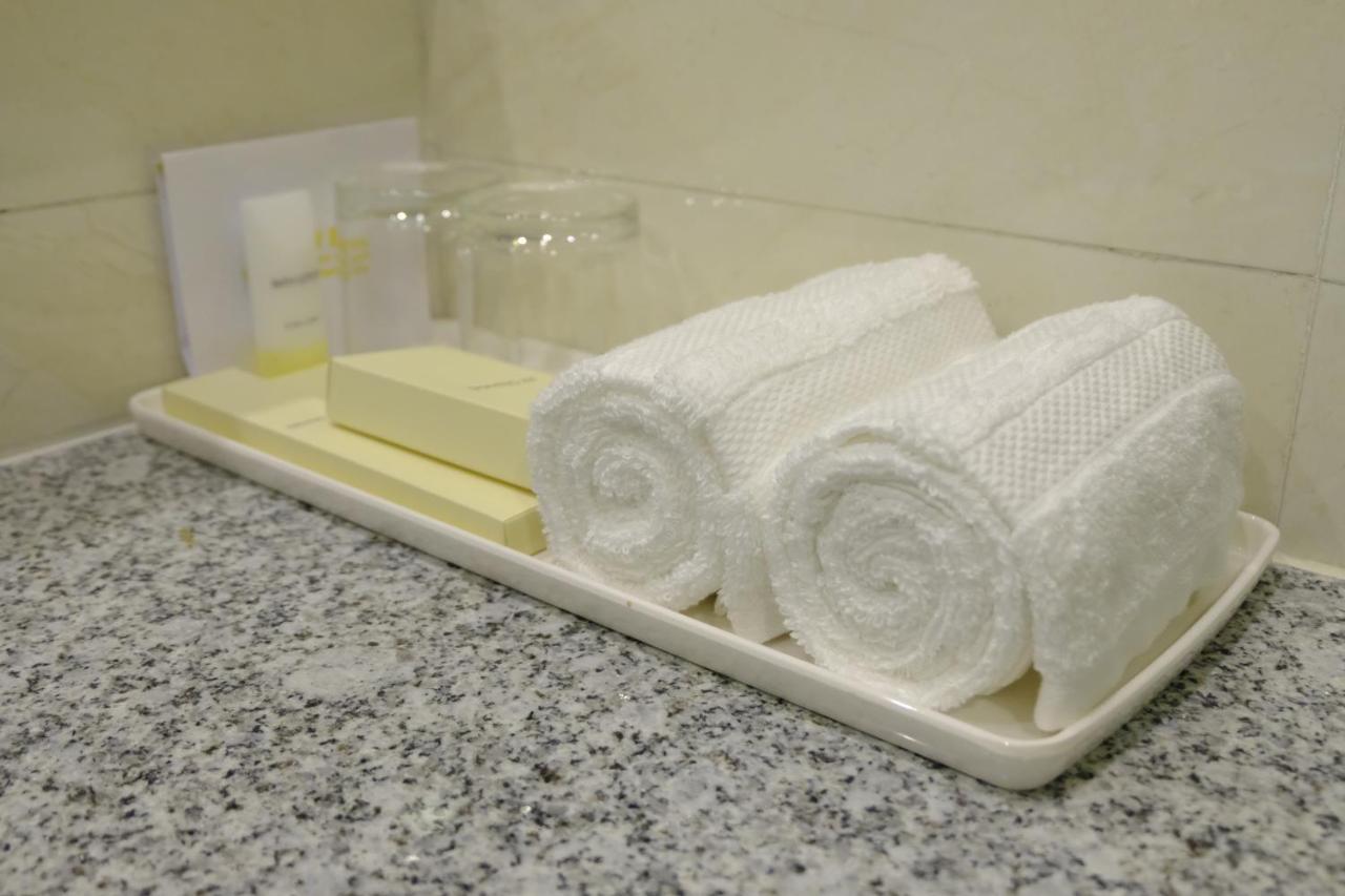 Hotel Nirvana By Luxury International Paklihwa Kültér fotó